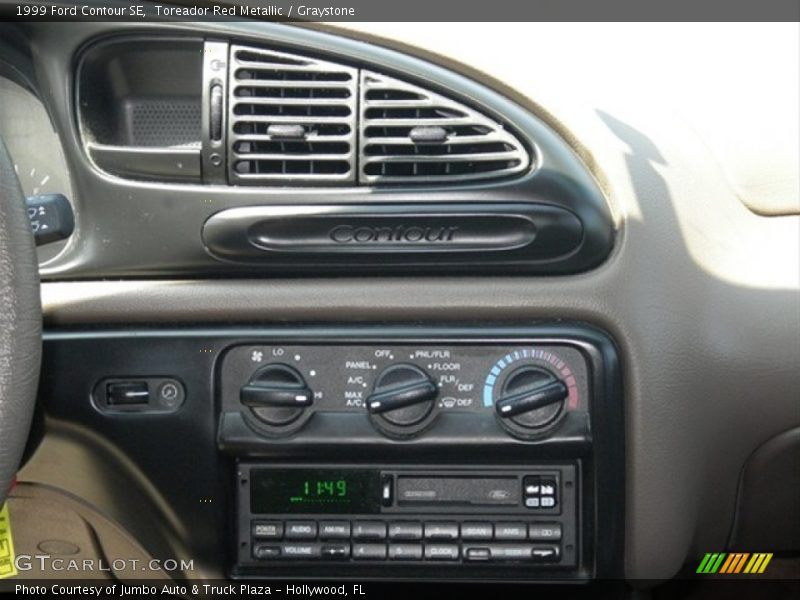 Toreador Red Metallic / Graystone 1999 Ford Contour SE