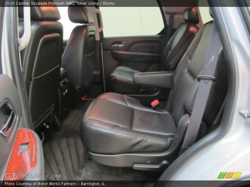 Silver Lining / Ebony 2010 Cadillac Escalade Premium AWD