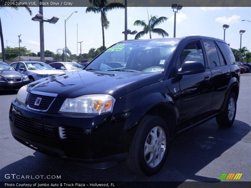 Black Onyx / Gray 2006 Saturn VUE