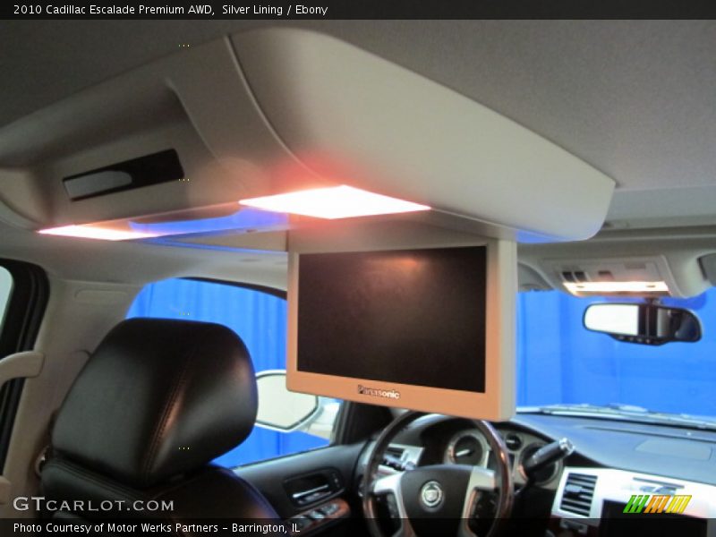 Silver Lining / Ebony 2010 Cadillac Escalade Premium AWD