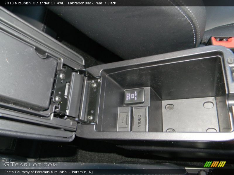 Labrador Black Pearl / Black 2010 Mitsubishi Outlander GT 4WD