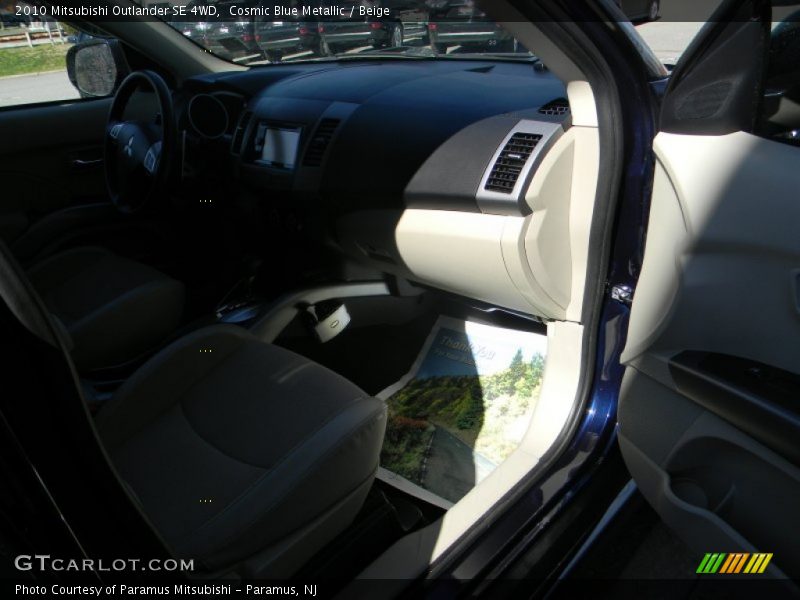 Cosmic Blue Metallic / Beige 2010 Mitsubishi Outlander SE 4WD