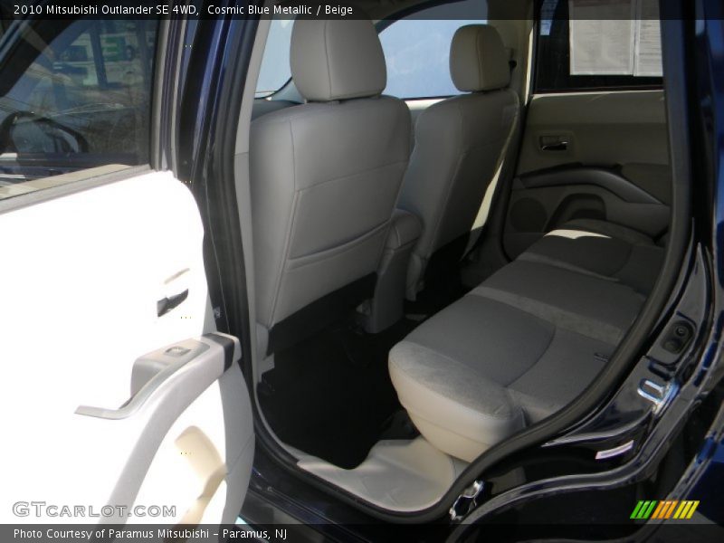 Cosmic Blue Metallic / Beige 2010 Mitsubishi Outlander SE 4WD