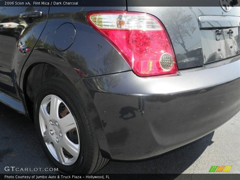 Flint Mica / Dark Charcoal 2006 Scion xA