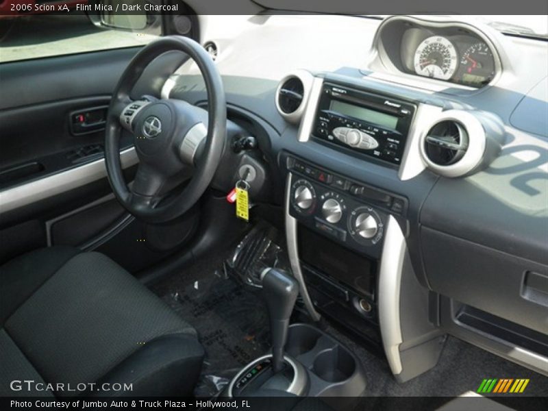 Flint Mica / Dark Charcoal 2006 Scion xA