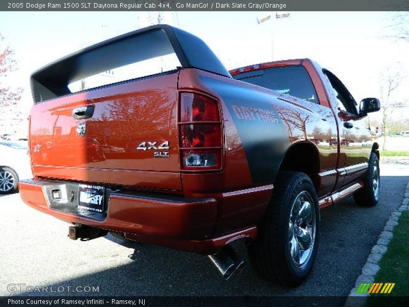 Go ManGo! / Dark Slate Gray/Orange 2005 Dodge Ram 1500 SLT Daytona Regular Cab 4x4