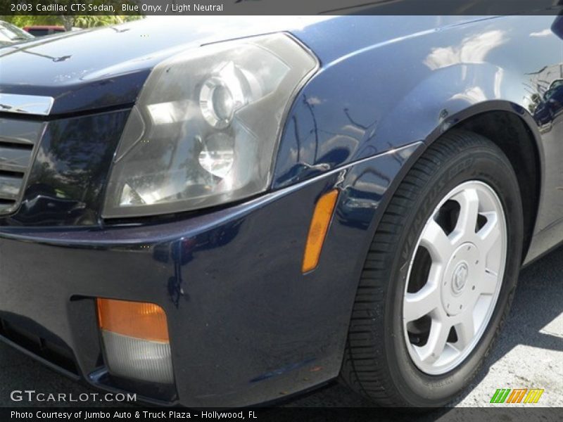Blue Onyx / Light Neutral 2003 Cadillac CTS Sedan