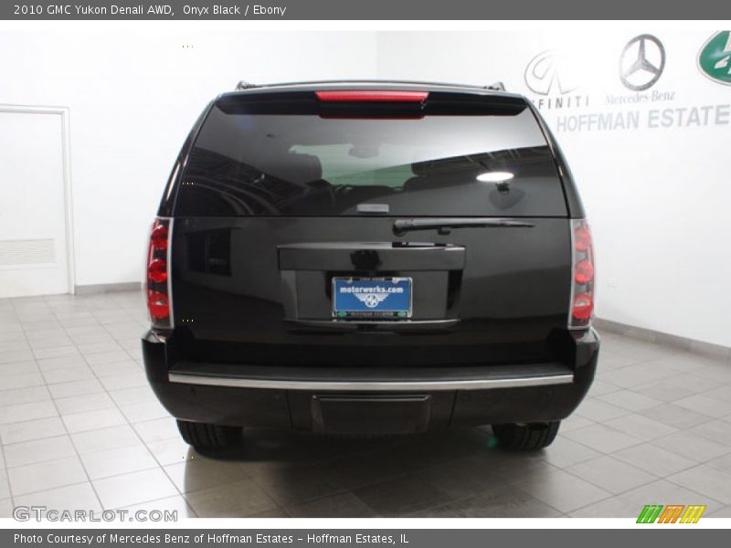 Onyx Black / Ebony 2010 GMC Yukon Denali AWD