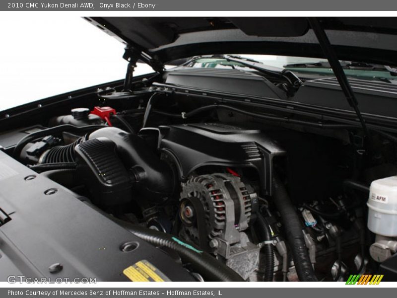 Onyx Black / Ebony 2010 GMC Yukon Denali AWD