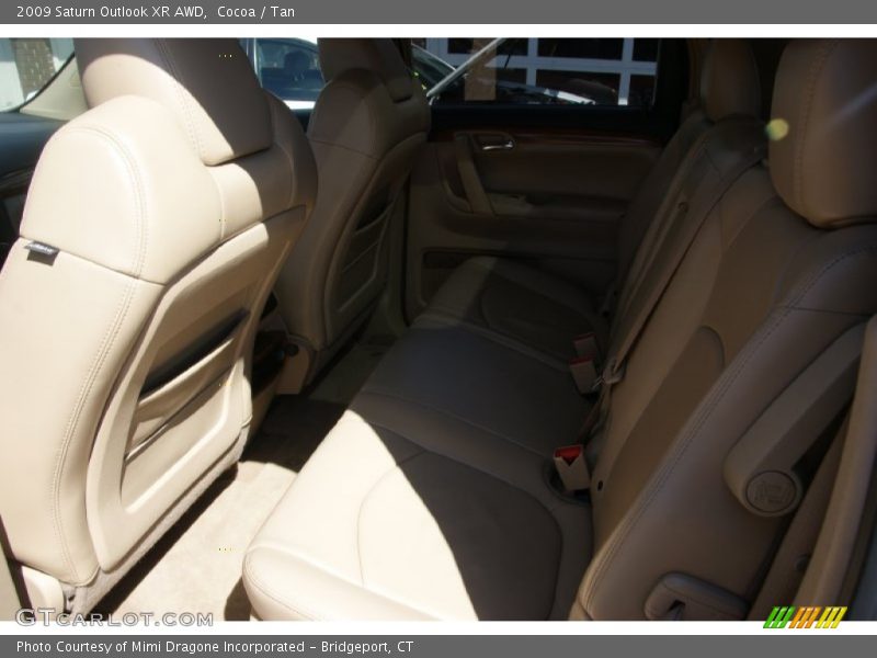 Cocoa / Tan 2009 Saturn Outlook XR AWD