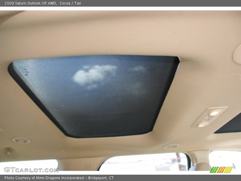 Cocoa / Tan 2009 Saturn Outlook XR AWD