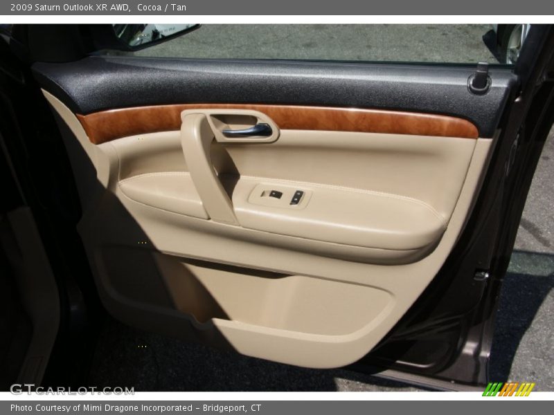 Cocoa / Tan 2009 Saturn Outlook XR AWD