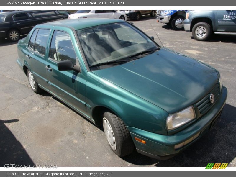 Classic Green Pearl Metallic / Beige 1997 Volkswagen Jetta GL Sedan