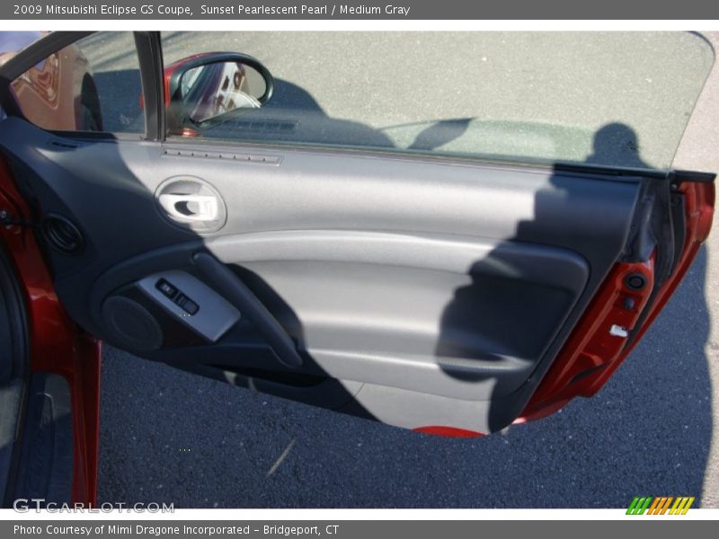 Sunset Pearlescent Pearl / Medium Gray 2009 Mitsubishi Eclipse GS Coupe