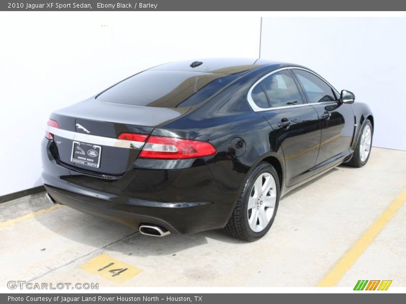 Ebony Black / Barley 2010 Jaguar XF Sport Sedan