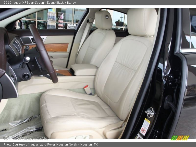  2010 XF Sport Sedan Barley Interior