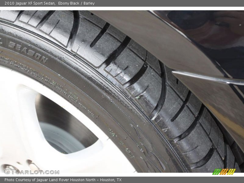 Ebony Black / Barley 2010 Jaguar XF Sport Sedan
