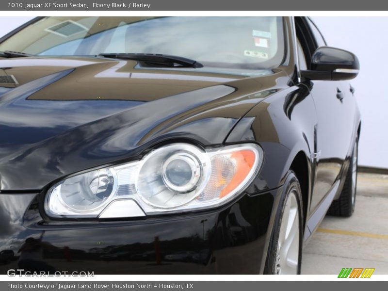 Ebony Black / Barley 2010 Jaguar XF Sport Sedan