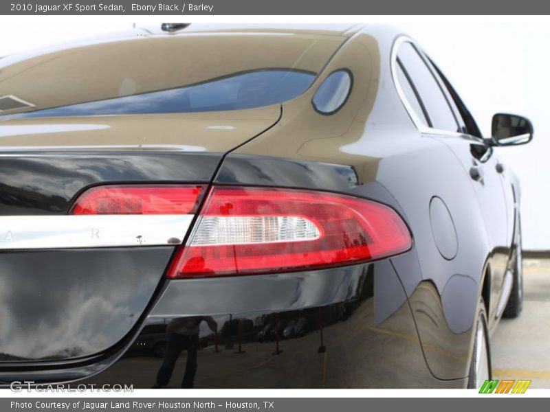 Ebony Black / Barley 2010 Jaguar XF Sport Sedan
