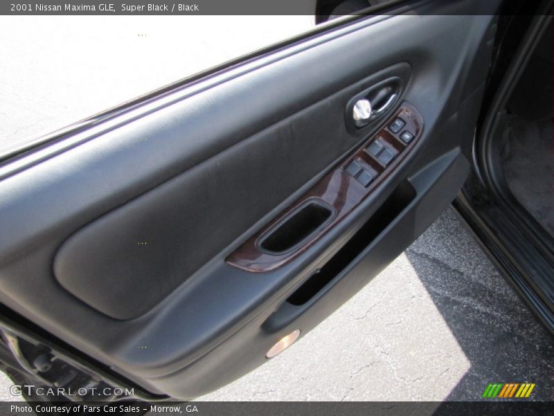 Super Black / Black 2001 Nissan Maxima GLE