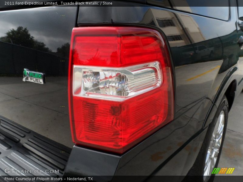Tuxedo Black Metallic / Stone 2011 Ford Expedition Limited