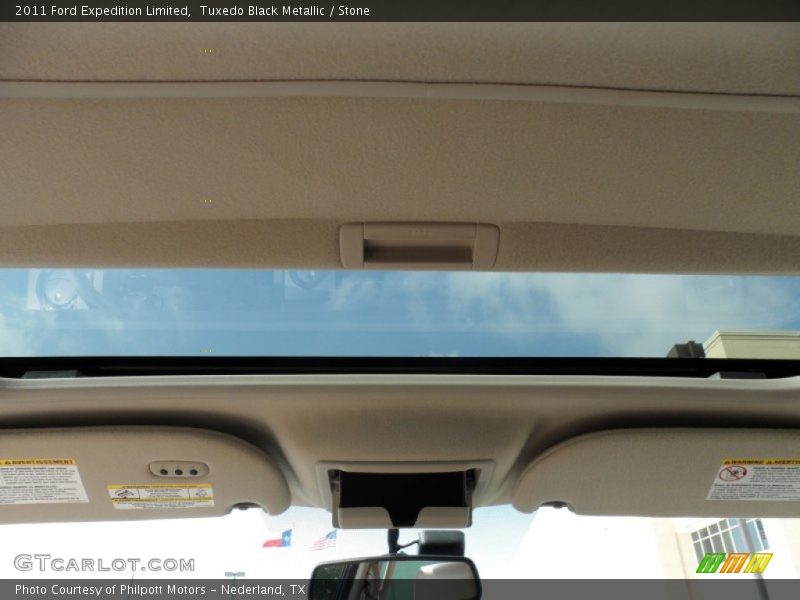 Tuxedo Black Metallic / Stone 2011 Ford Expedition Limited