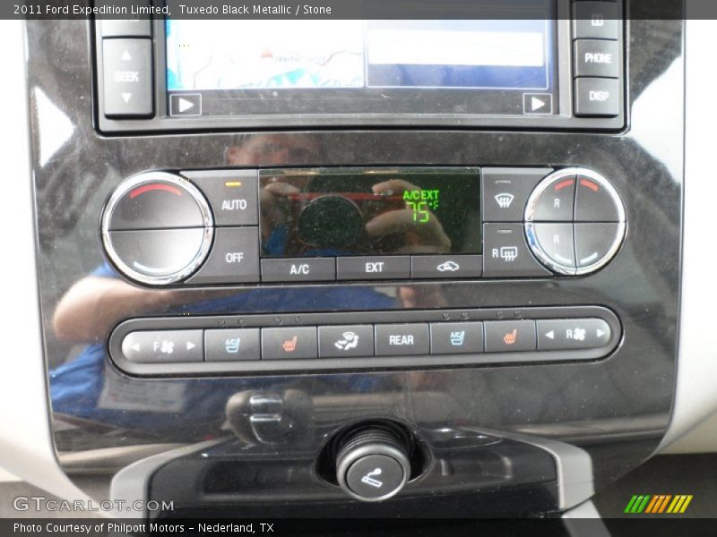 Tuxedo Black Metallic / Stone 2011 Ford Expedition Limited