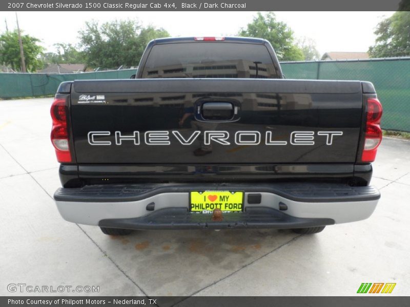 Black / Dark Charcoal 2007 Chevrolet Silverado 1500 Classic Regular Cab 4x4