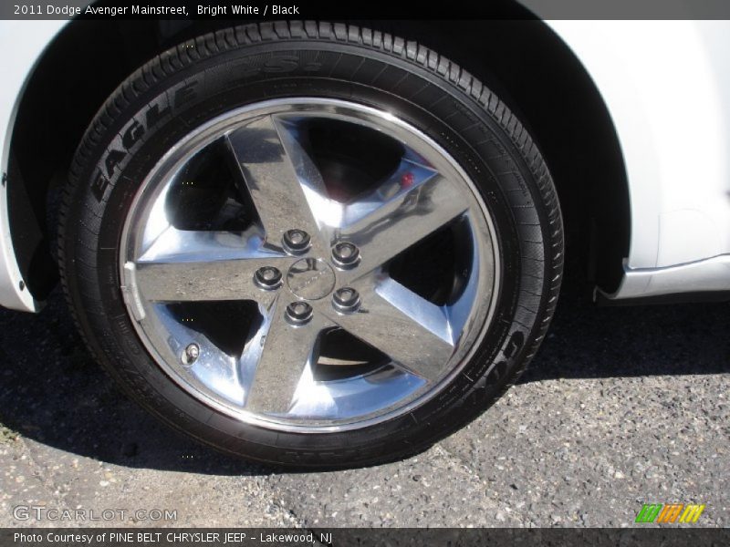 Bright White / Black 2011 Dodge Avenger Mainstreet