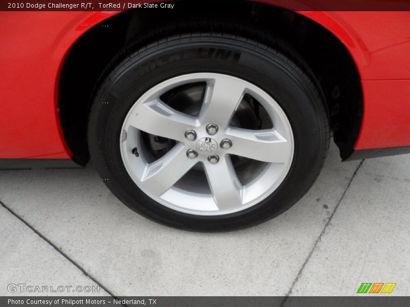 TorRed / Dark Slate Gray 2010 Dodge Challenger R/T