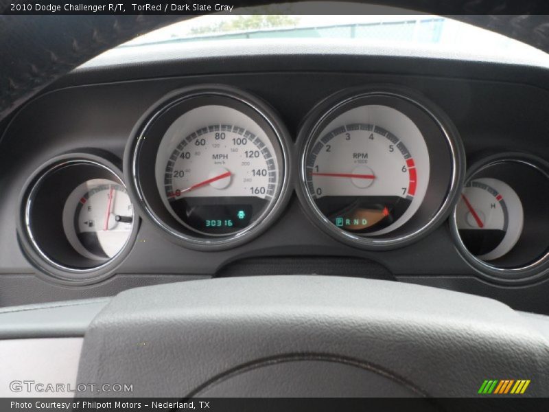 TorRed / Dark Slate Gray 2010 Dodge Challenger R/T