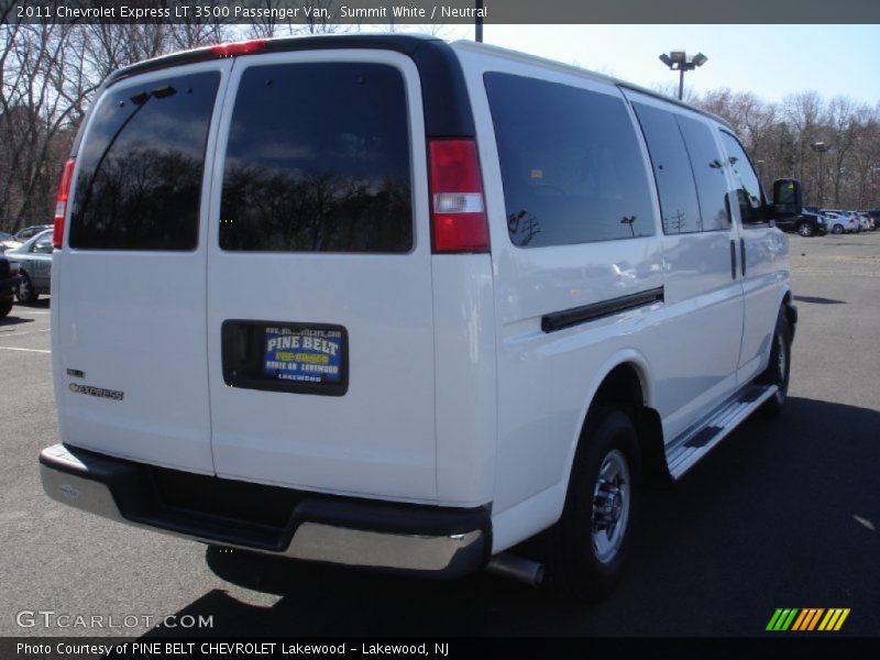 Summit White / Neutral 2011 Chevrolet Express LT 3500 Passenger Van