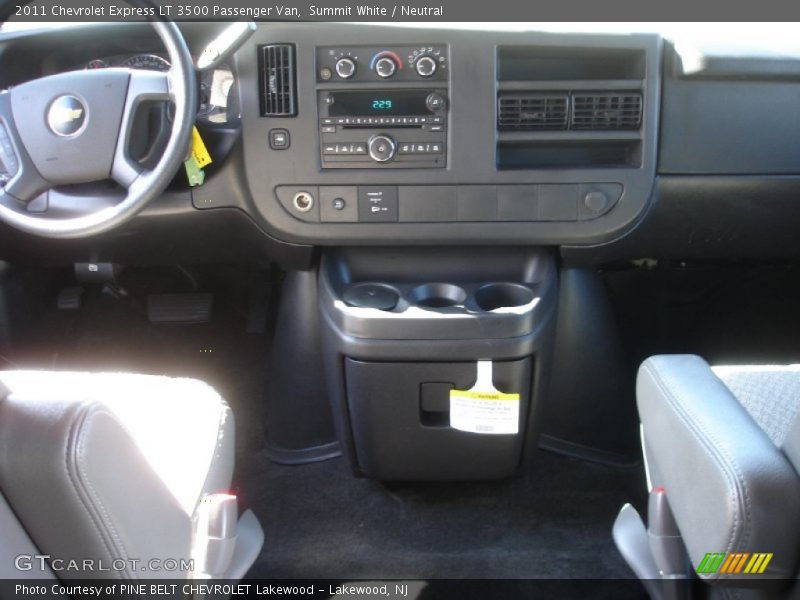 Summit White / Neutral 2011 Chevrolet Express LT 3500 Passenger Van