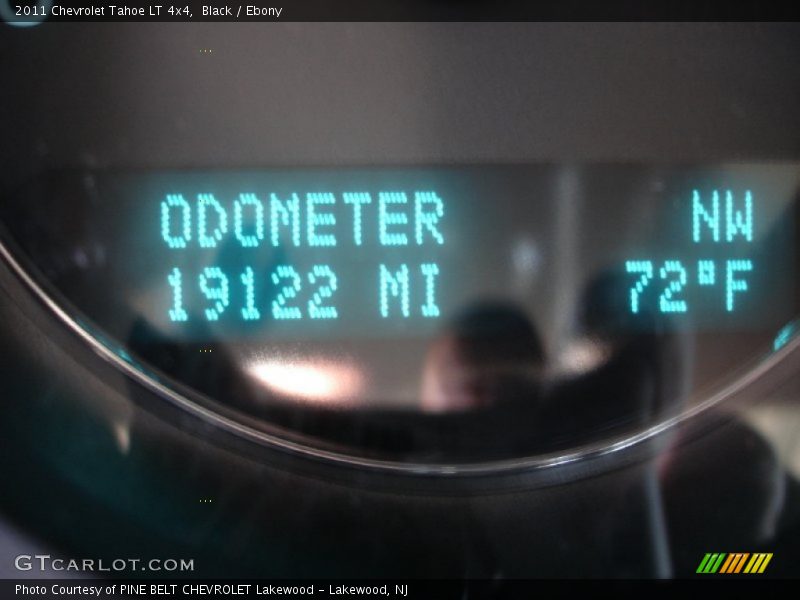 Black / Ebony 2011 Chevrolet Tahoe LT 4x4