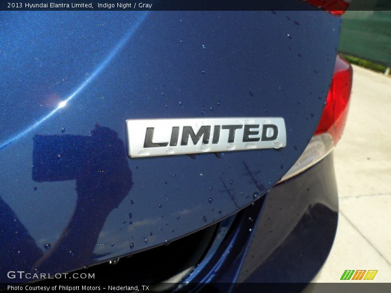 Indigo Night / Gray 2013 Hyundai Elantra Limited