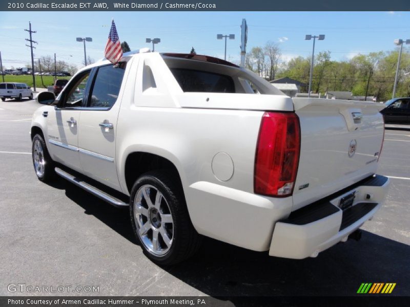 White Diamond / Cashmere/Cocoa 2010 Cadillac Escalade EXT AWD