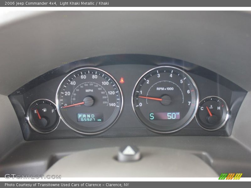 Light Khaki Metallic / Khaki 2006 Jeep Commander 4x4