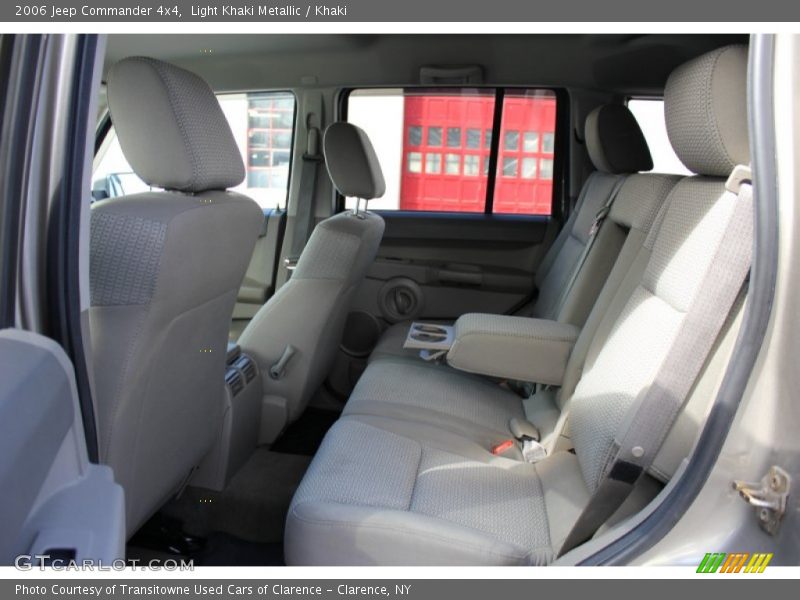 Light Khaki Metallic / Khaki 2006 Jeep Commander 4x4