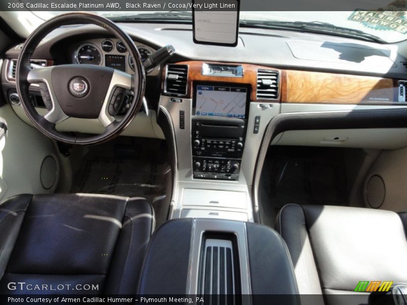 Dashboard of 2008 Escalade Platinum AWD