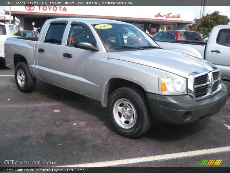 Bright Silver Metallic / Medium Slate Gray 2007 Dodge Dakota ST Quad Cab