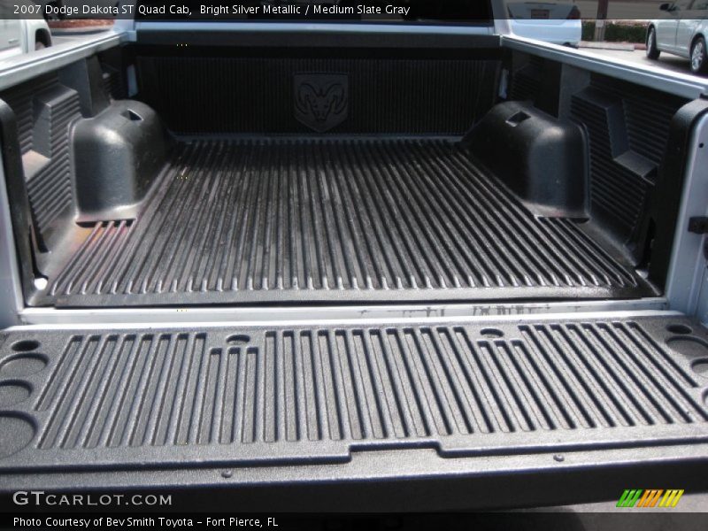 Bright Silver Metallic / Medium Slate Gray 2007 Dodge Dakota ST Quad Cab