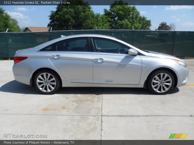 Radiant Silver / Gray 2012 Hyundai Sonata SE