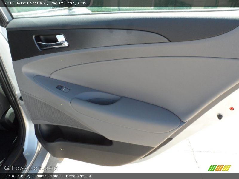 Radiant Silver / Gray 2012 Hyundai Sonata SE