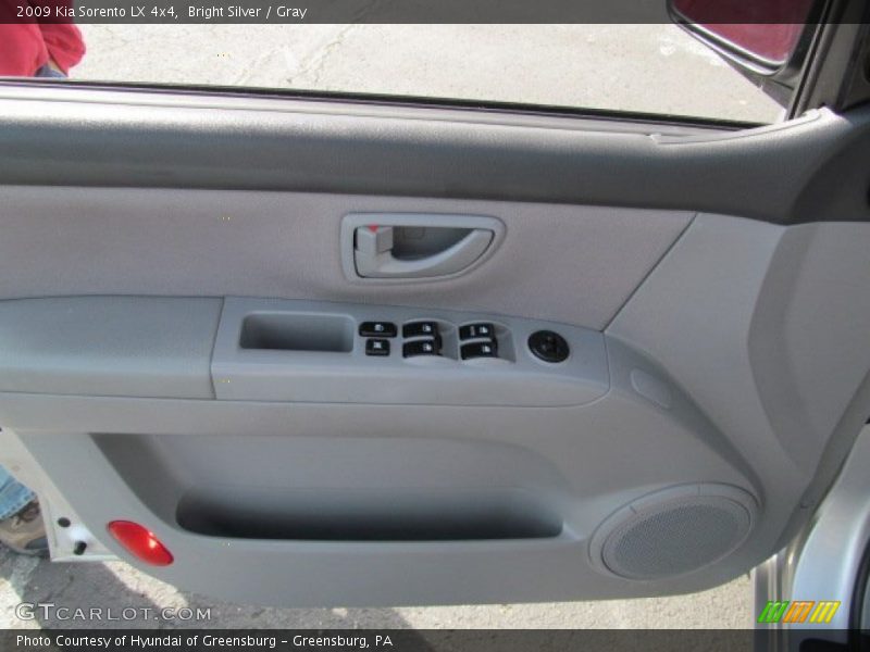 Bright Silver / Gray 2009 Kia Sorento LX 4x4