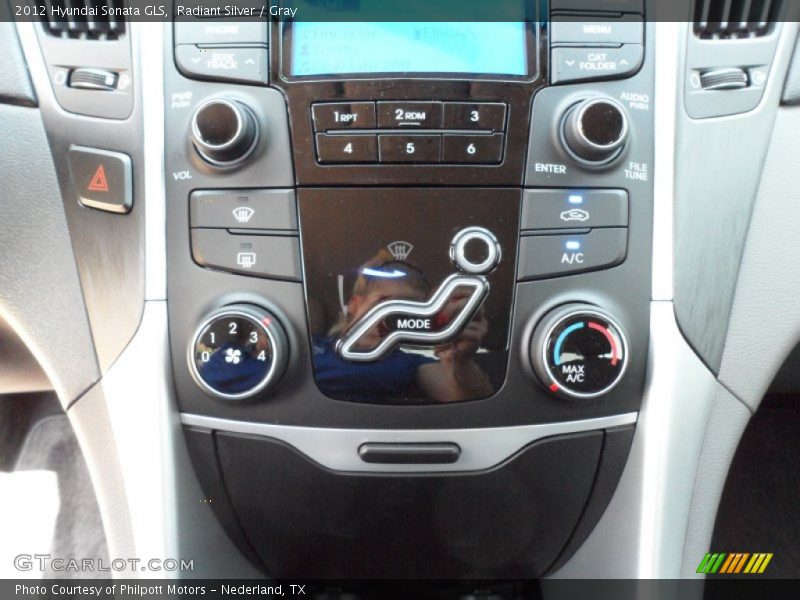Radiant Silver / Gray 2012 Hyundai Sonata GLS
