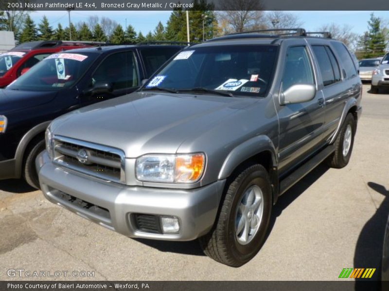 Bronzed Gray Metallic / Charcoal 2001 Nissan Pathfinder LE 4x4
