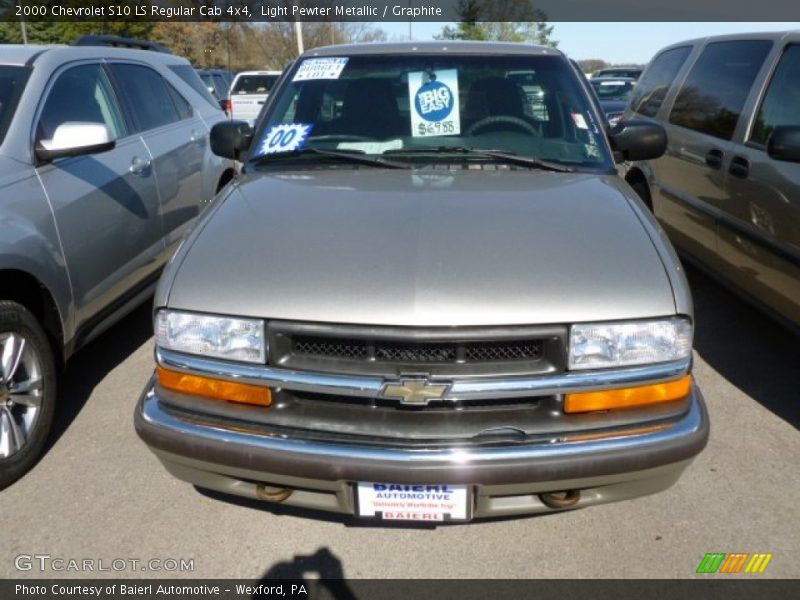 Light Pewter Metallic / Graphite 2000 Chevrolet S10 LS Regular Cab 4x4