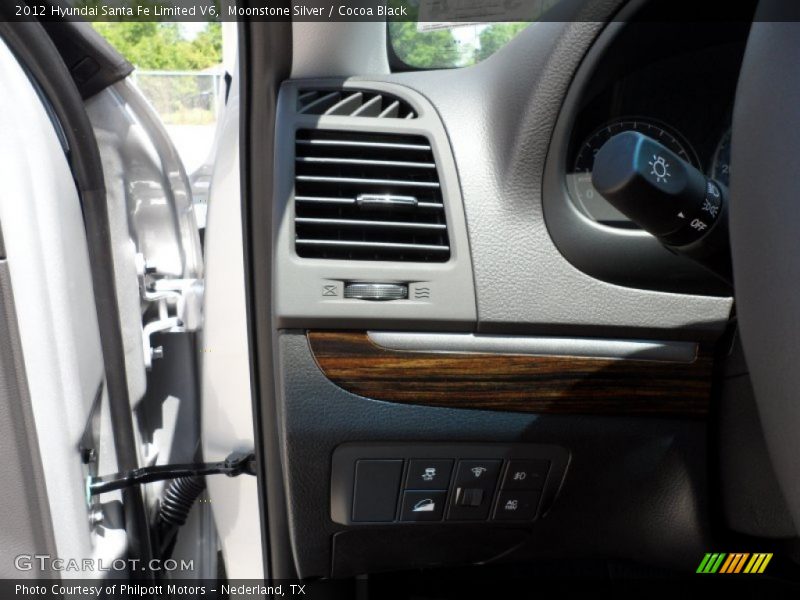Moonstone Silver / Cocoa Black 2012 Hyundai Santa Fe Limited V6