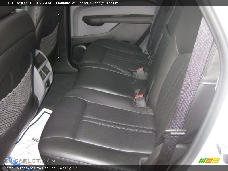 Platinum Ice Tricoat / Ebony/Titanium 2011 Cadillac SRX 4 V6 AWD