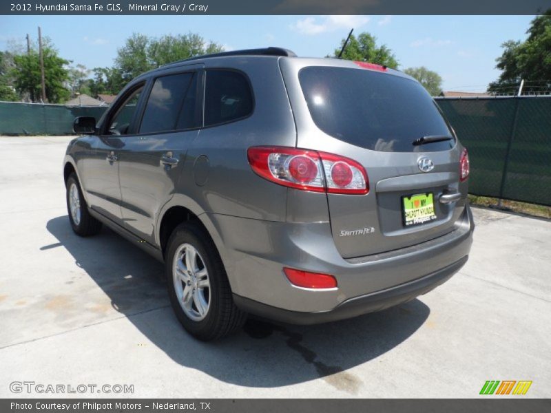 Mineral Gray / Gray 2012 Hyundai Santa Fe GLS